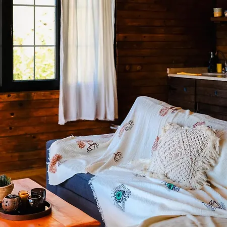 Uzak Treehouse