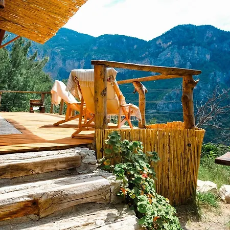 Vilă Uzak Treehouse Faralya
