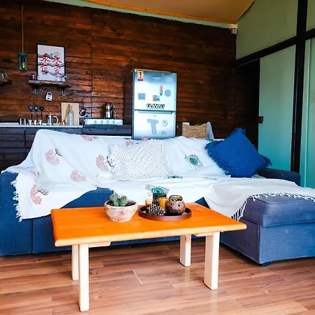 Uzak Treehouse Vilă *
